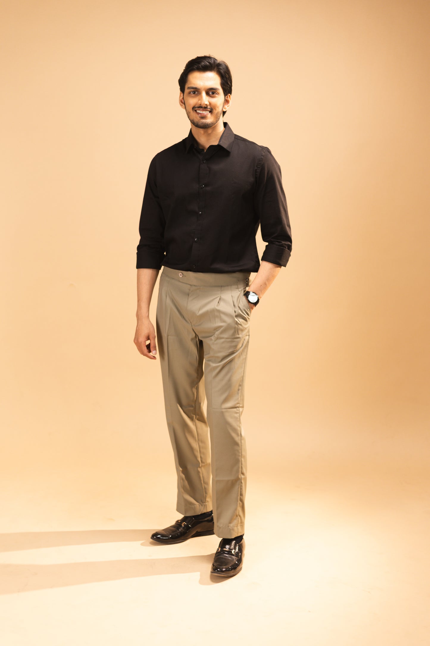 Buttoned high waist pleated naples suit in Khaki