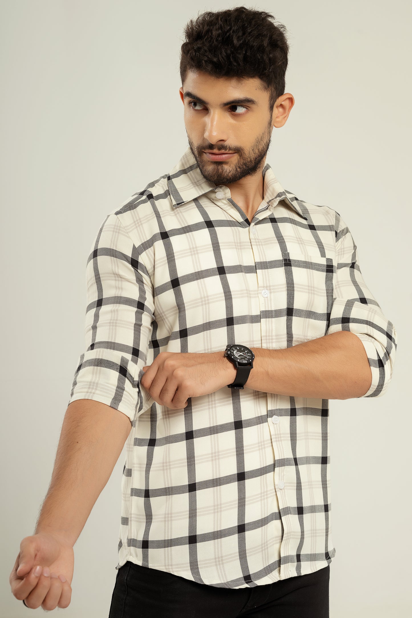 Tartan check shirt in white/black